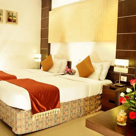 The New Marrion Hotel Bhubaneswar Exterior photo