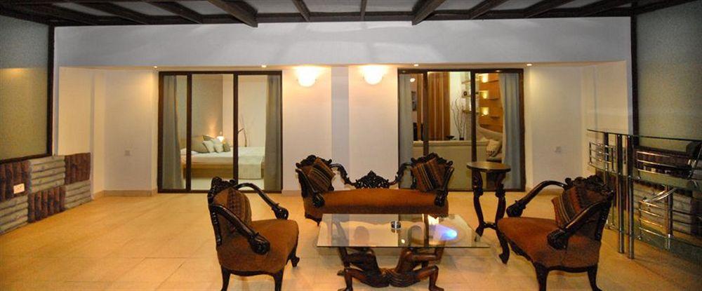 The New Marrion Hotel Bhubaneswar Exterior photo
