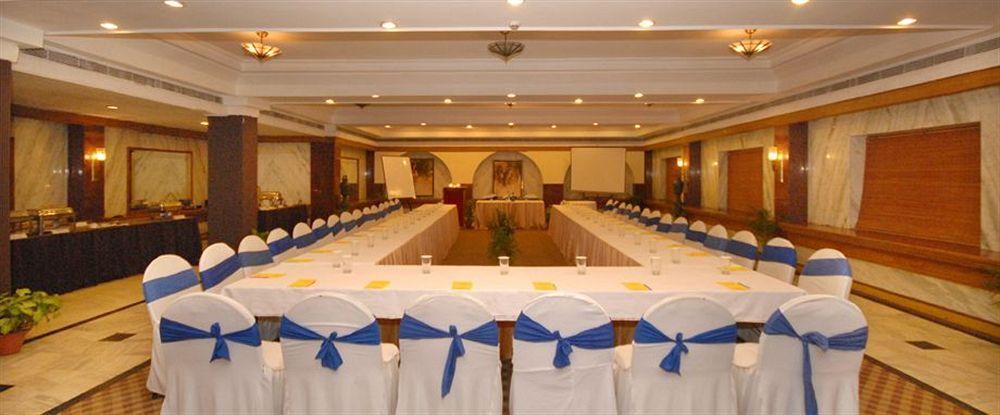 The New Marrion Hotel Bhubaneswar Exterior photo