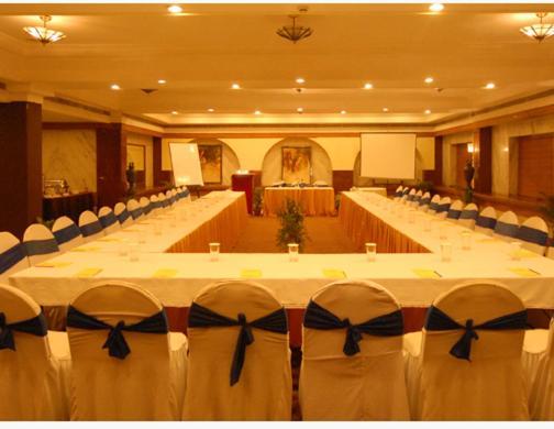The New Marrion Hotel Bhubaneswar Exterior photo