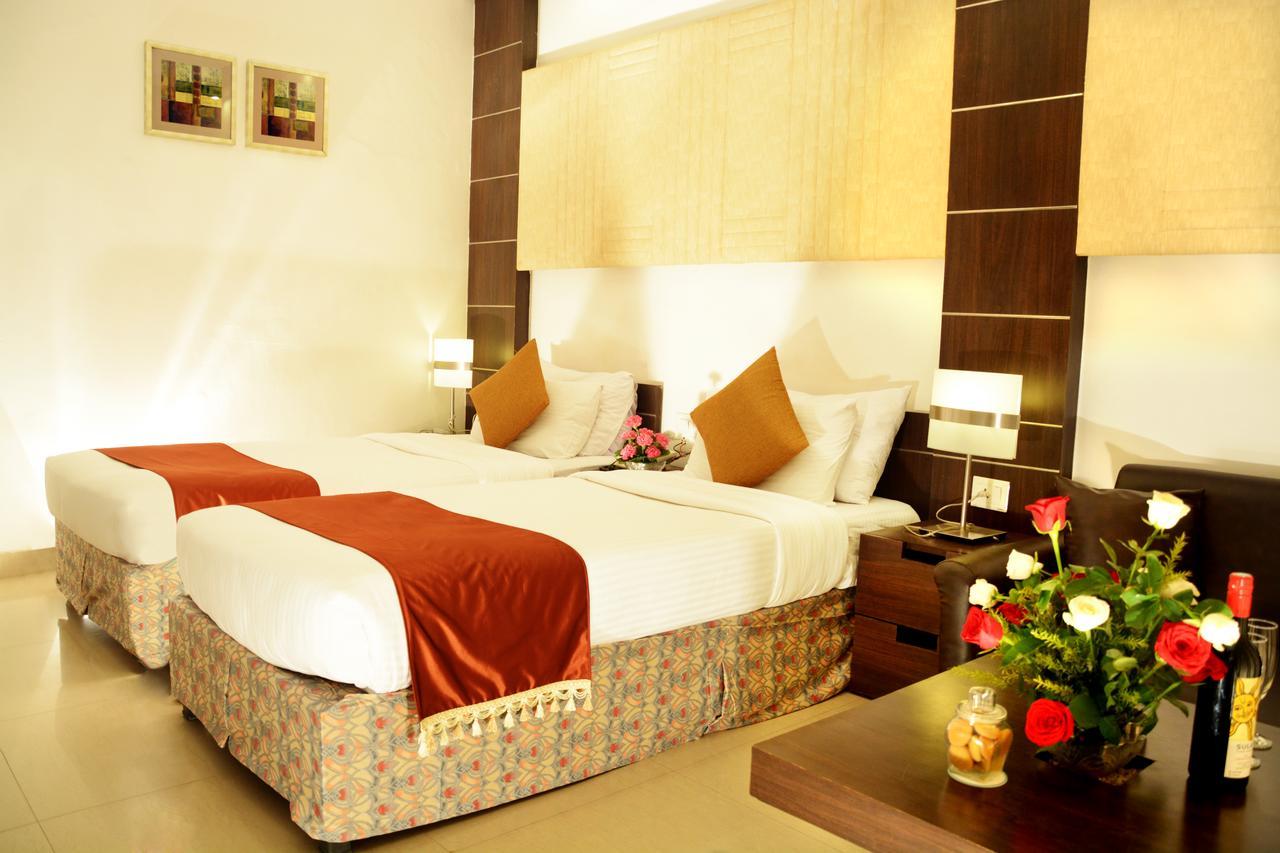 The New Marrion Hotel Bhubaneswar Exterior photo
